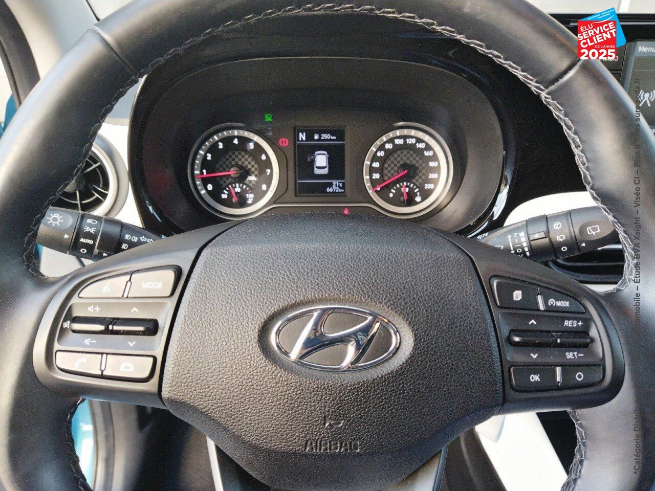 Véhicule d'occasion HYUNDAI I10 1.0 67CH ECO CREATIVE BVR CAMERA CARPLAY chez Toyota Sarreguemines