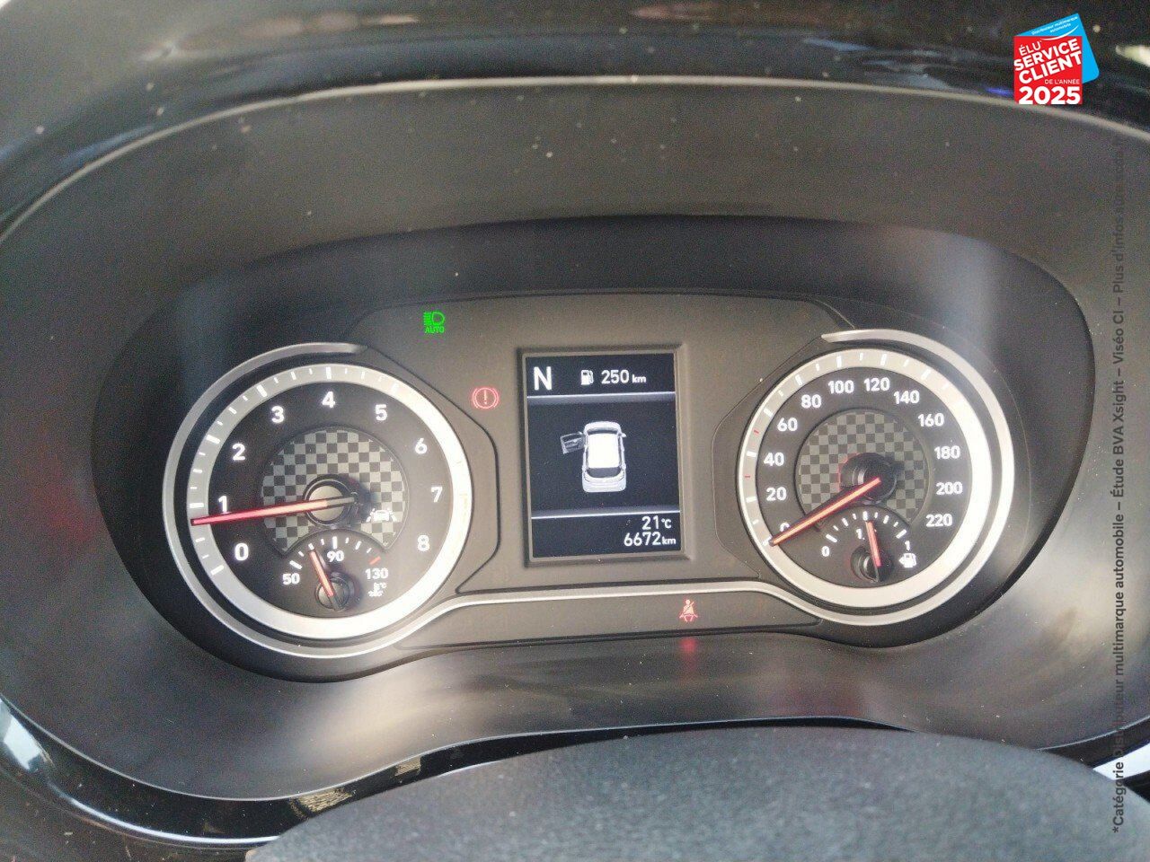 Véhicule d'occasion HYUNDAI I10 1.0 67CH ECO CREATIVE BVR CAMERA CARPLAY chez Toyota Sarreguemines
