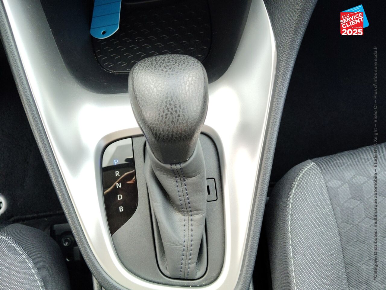Véhicule d'occasion TOYOTA YARIS 116H DESIGN 5P MY21 chez Renault Sélestat