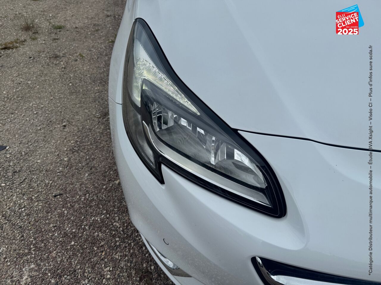 Véhicule d'occasion OPEL CORSA 1.4 90CH DESIGN 120 ANS START/STOP 5P chez Opel Bar le Duc