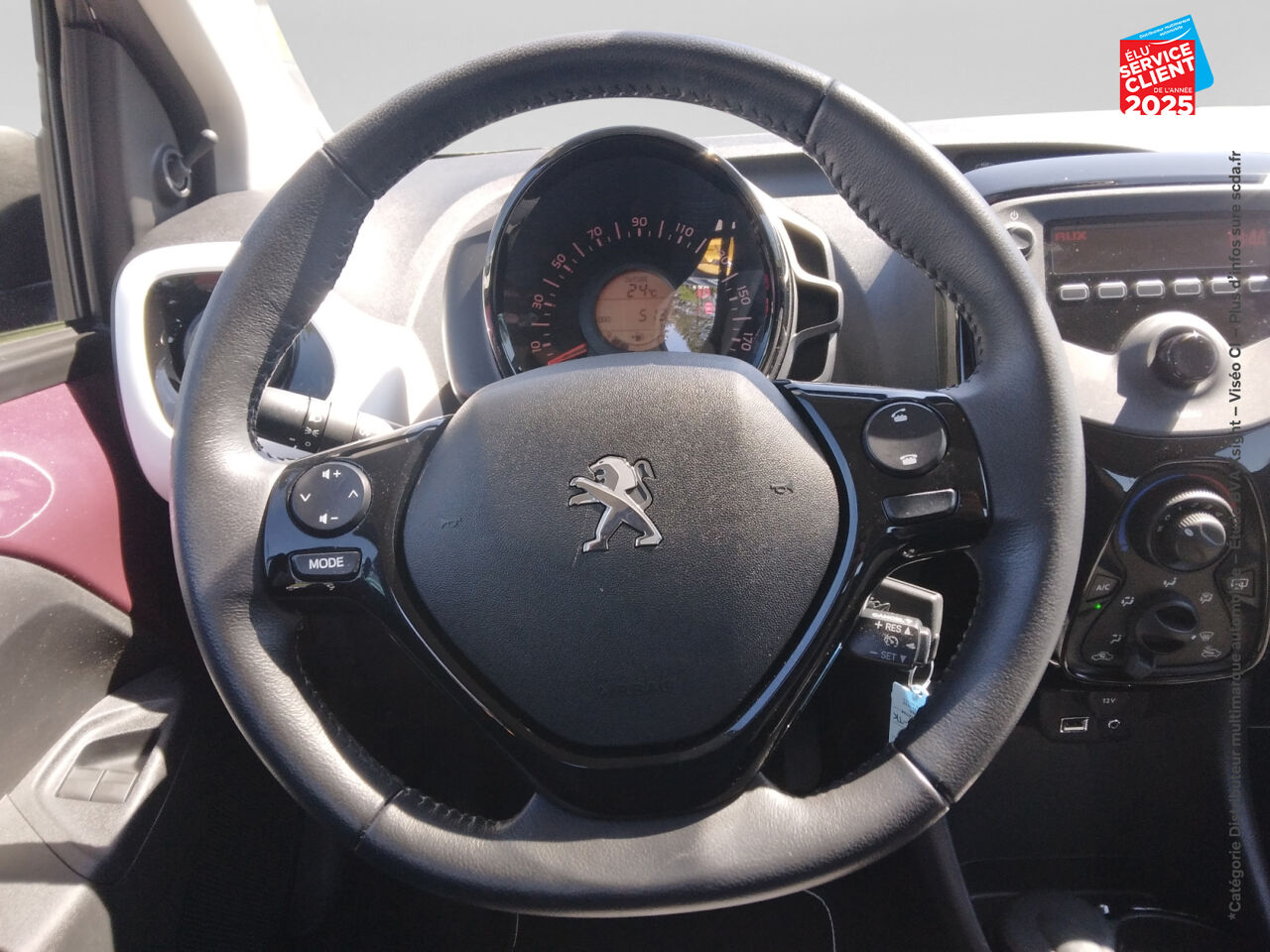 Véhicule d'occasion PEUGEOT 108 1.0 VTI STYLE 5P chez Renault Saint-Louis
