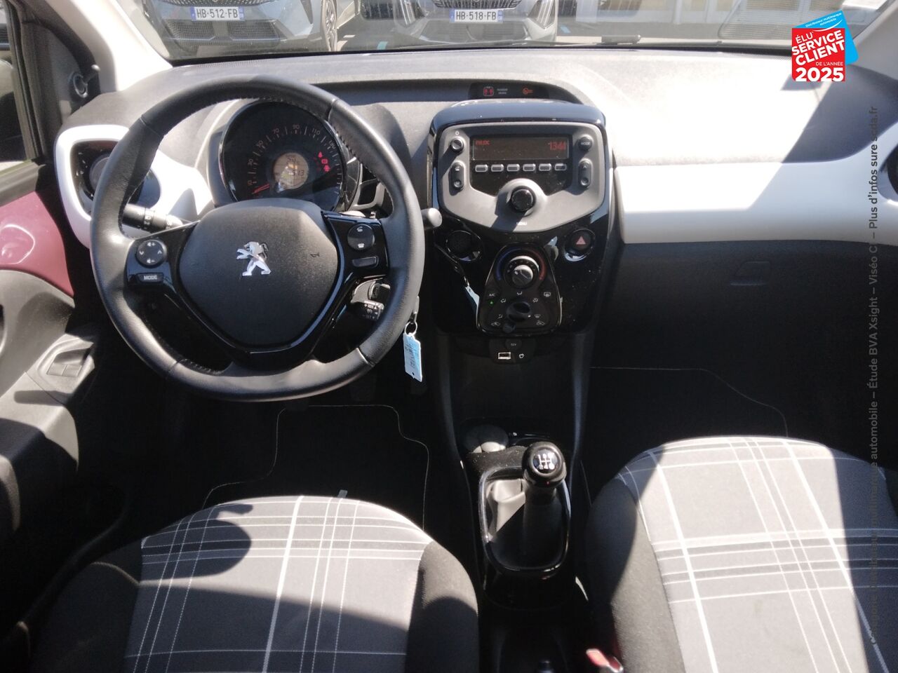 Véhicule d'occasion PEUGEOT 108 1.0 VTI STYLE 5P chez Renault Saint-Louis