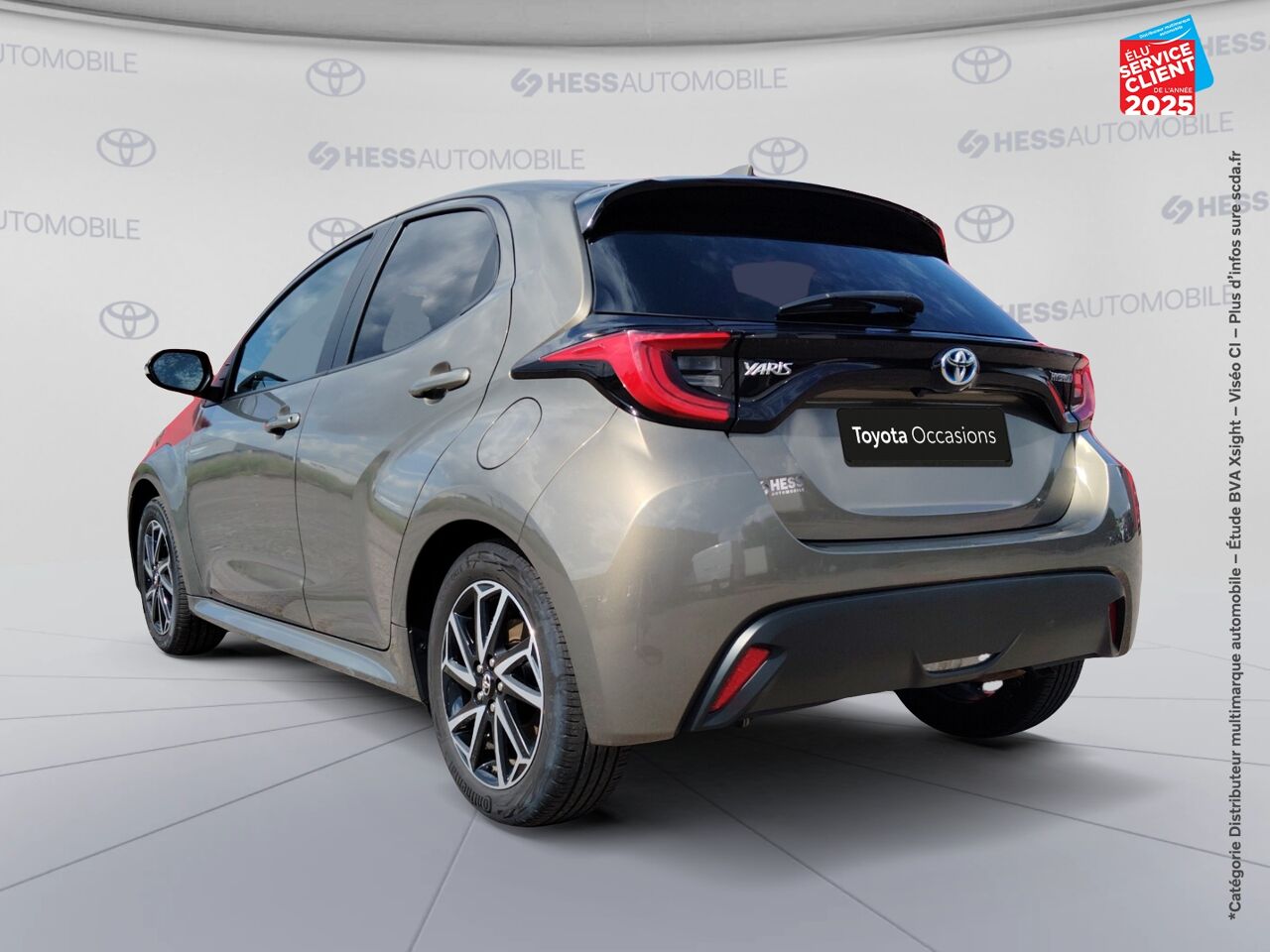 Véhicule d'occasion TOYOTA YARIS 116H DESIGN 5P MY22 CAMERA chez Toyota Sarreguemines