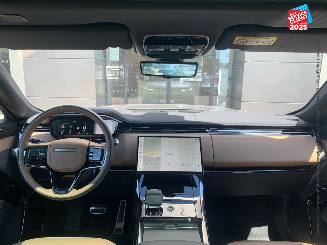 Véhicule d'occasion LAND-ROVER RANGE ROVER SPORT 3.0 P460E 460CH PHEV DYNAMIC SE TOUVRANT SIEGE CHAUF CAMERA GPS chez Renault Colmar