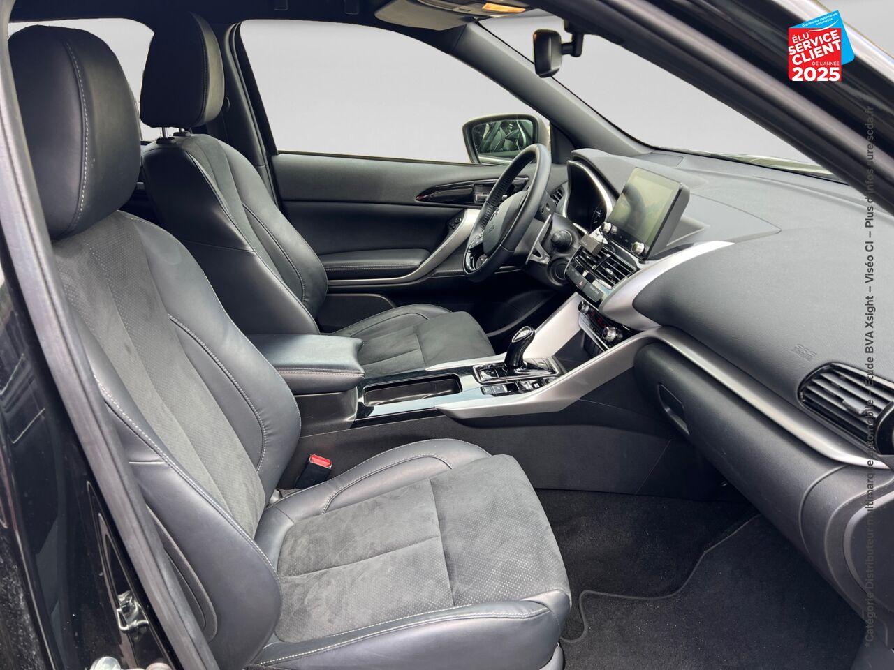 Véhicule d'occasion MITSUBISHI ECLIPSE CROSS 2.4 MIVEC PHEV 188CH INTENSE DESIGN 4WD CAMERA chez Renault Colmar