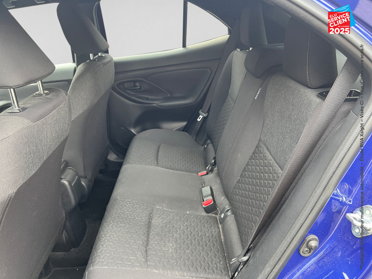 Véhicule d'occasion TOYOTA YARIS CROSS 116H DESIGN AWD-I MY22 chez Toyota Verdun