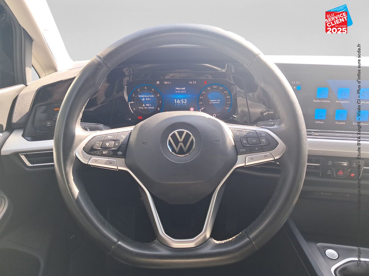 Véhicule d'occasion VOLKSWAGEN GOLF 1.0 TSI OPF 110CH LIFE 1ST chez Renault Saint-Louis