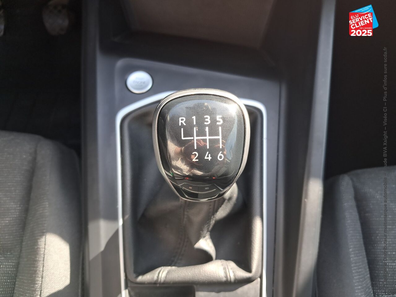 Véhicule d'occasion VOLKSWAGEN GOLF 1.0 TSI OPF 110CH LIFE 1ST chez Renault Saint-Louis