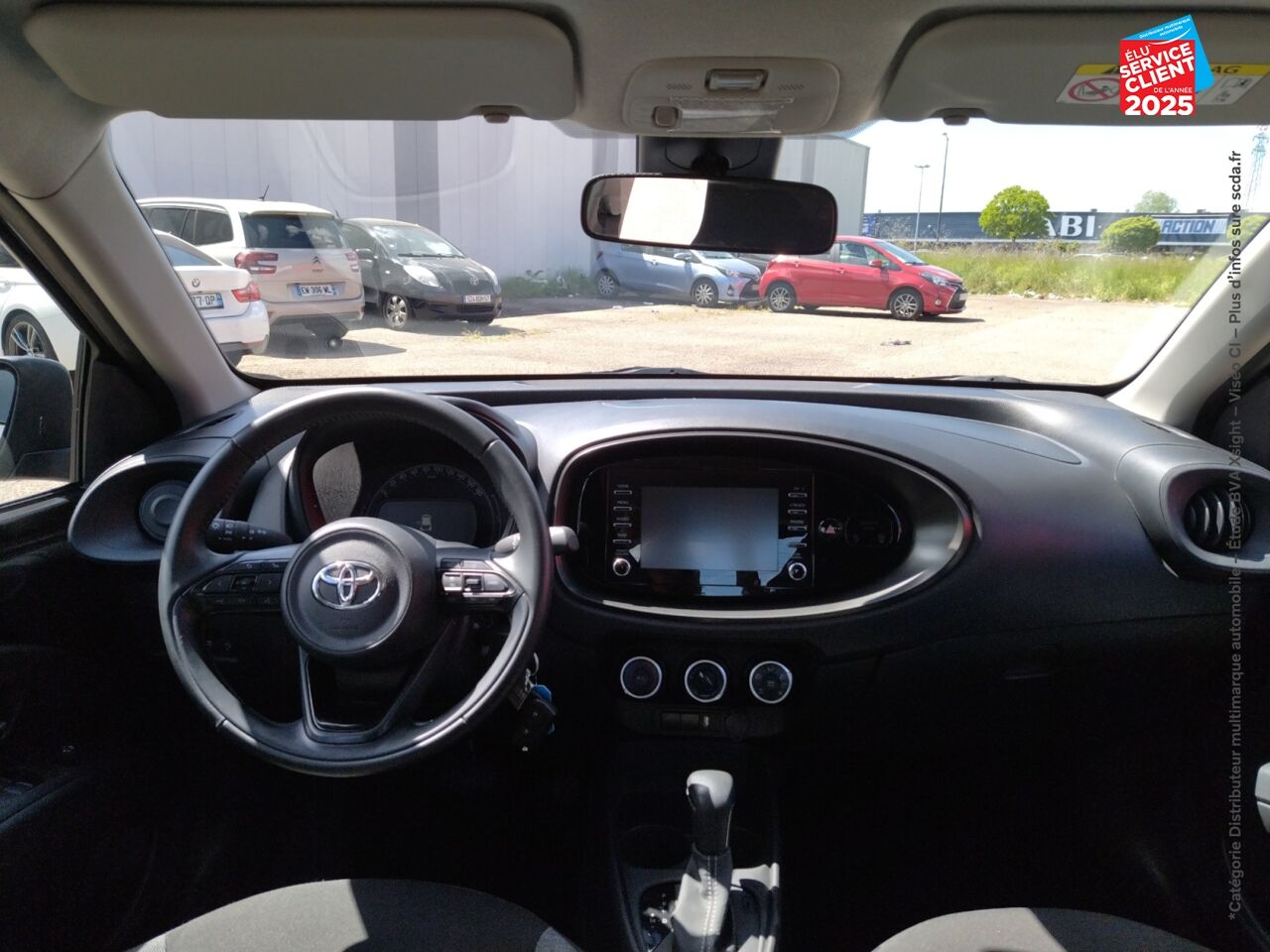 Véhicule d'occasion TOYOTA AYGO X 1.0 VVT-I 72CH DYNAMIC S-CVT chez Renault Saint-Louis