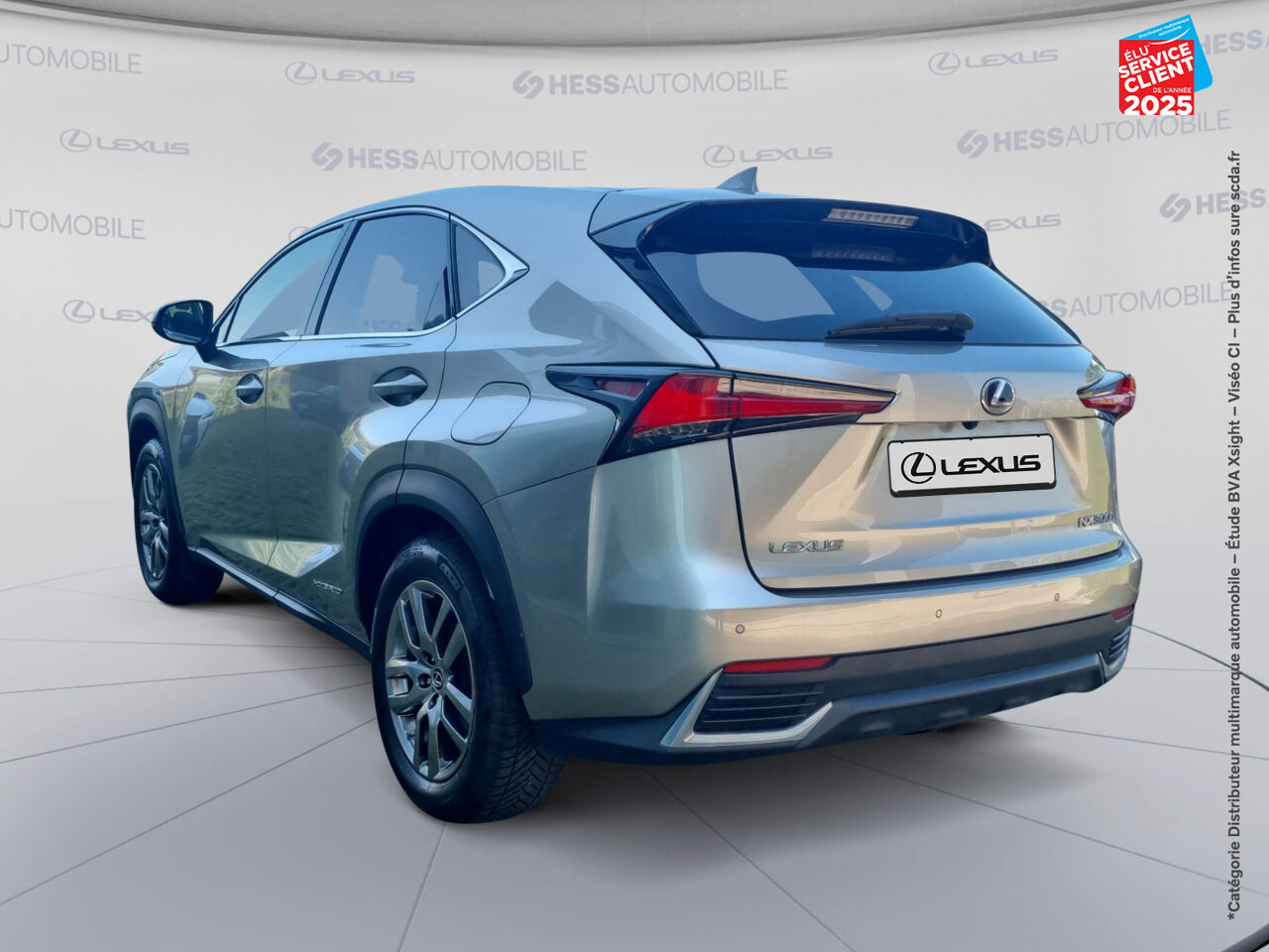 Véhicule d'occasion LEXUS NX 300H 4WD LUXE PLUS MY21 chez Toyota Thionville
