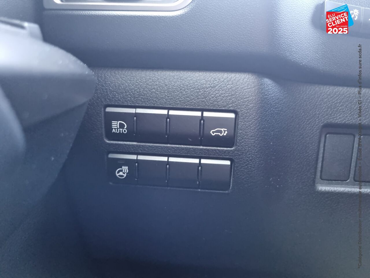 Véhicule d'occasion LEXUS NX 300H 4WD LUXE PLUS MY21 chez Toyota Thionville