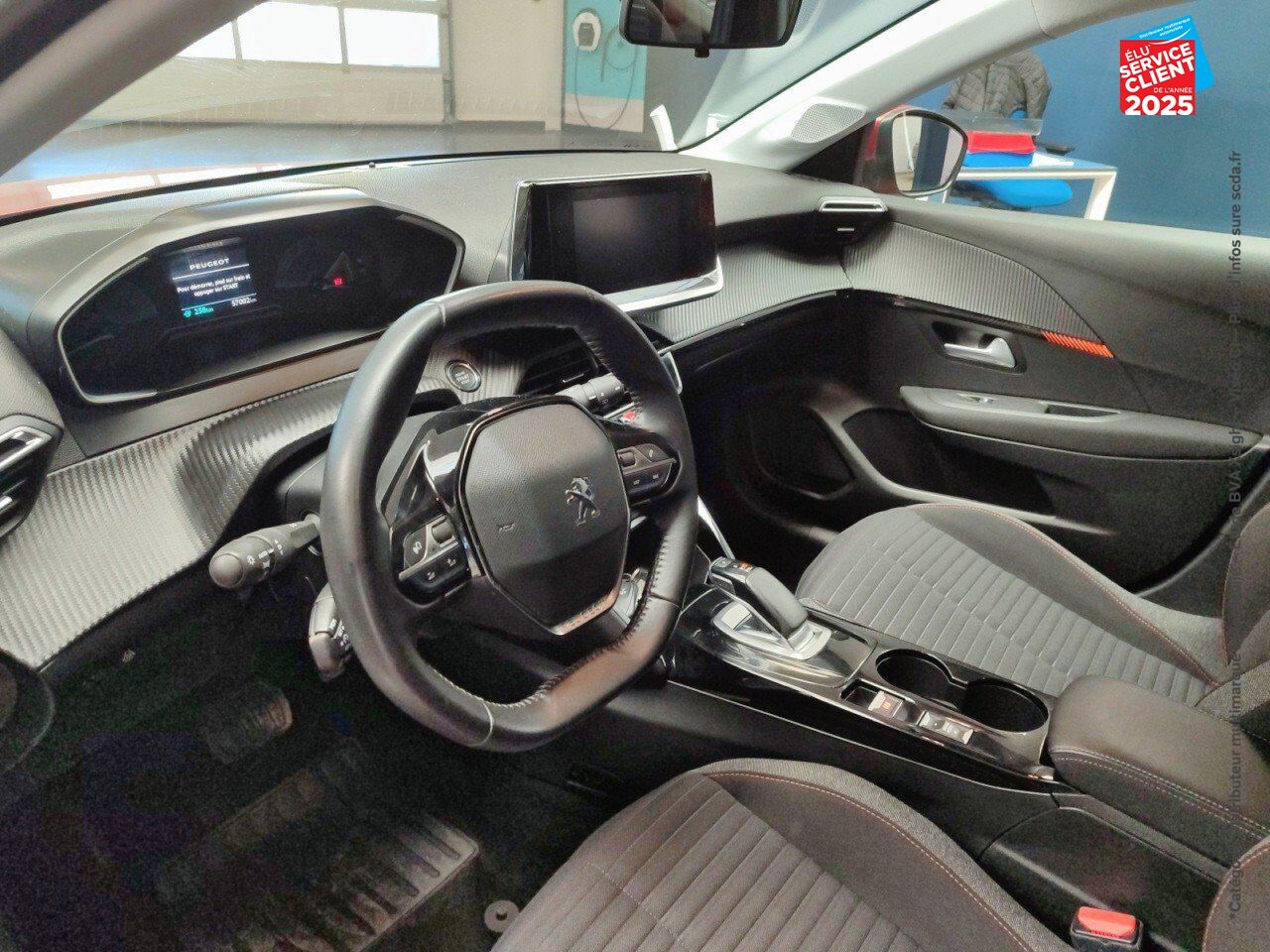 Véhicule d'occasion PEUGEOT 208 E-136CH ACTIVE chez Toyota Verdun