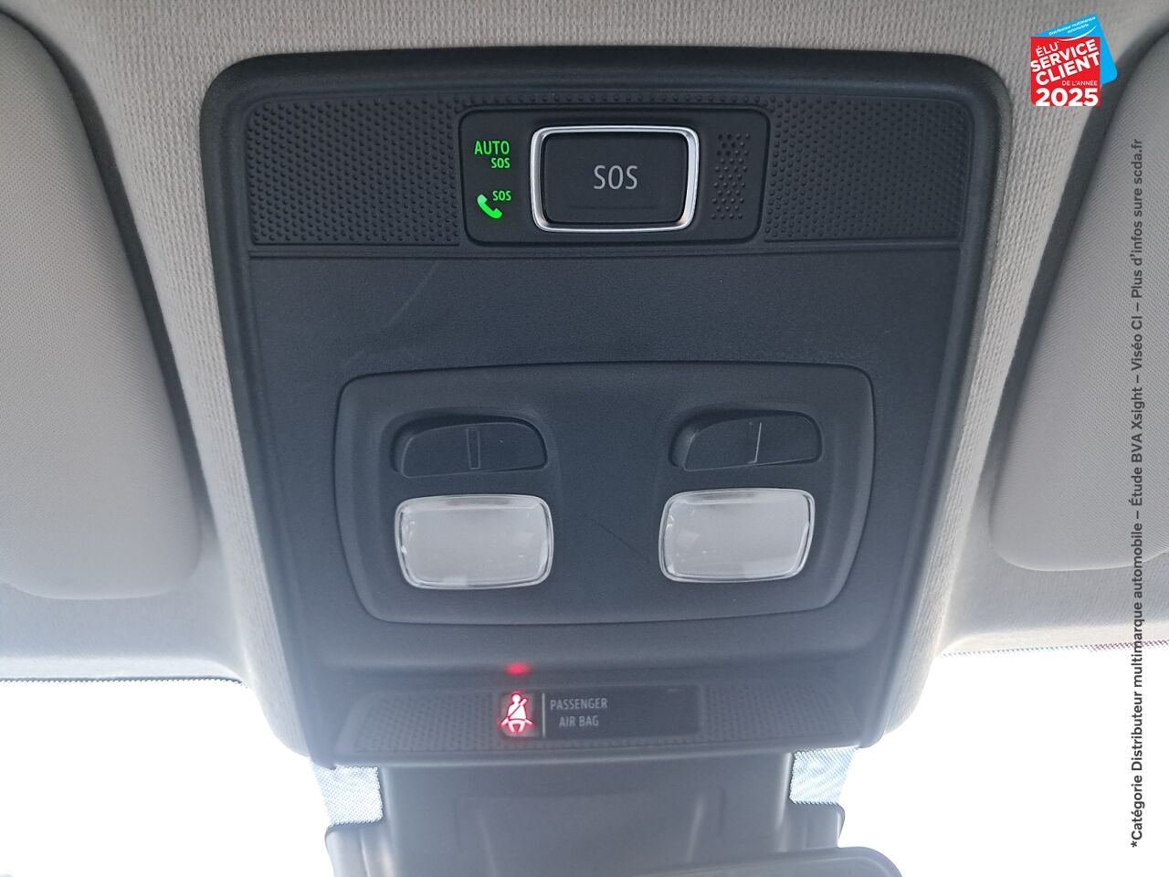 Véhicule d'occasion RENAULT CLIO REVERSIBLE 1.5 BLUE DCI 100CH EVOLUTION GPS RADAR AR chez HESS Automobile