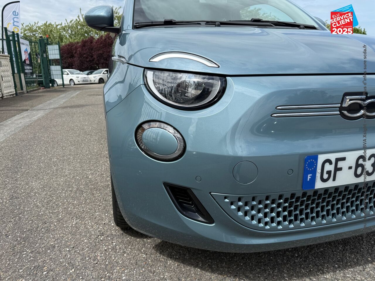 Véhicule d'occasion FIAT 500 E 118CH ICONE GPS CAMERA chez HESS Automobile