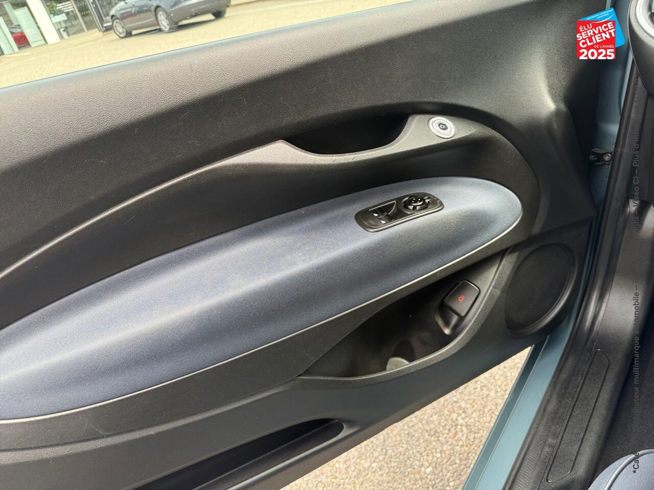 Véhicule d'occasion FIAT 500 E 118CH ICONE GPS CAMERA chez HESS Automobile