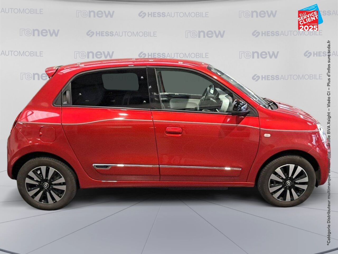 Véhicule d'occasion RENAULT TWINGO E-TECH ELECTRIC TECHNO R80 ACHAT INTEGRAL chez Hyundai Epernay