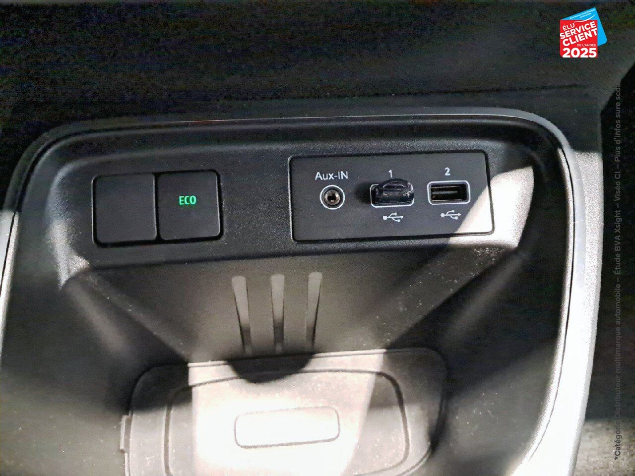 Véhicule d'occasion RENAULT TWINGO E-TECH ELECTRIC TECHNO R80 ACHAT INTEGRAL chez Hyundai Epernay