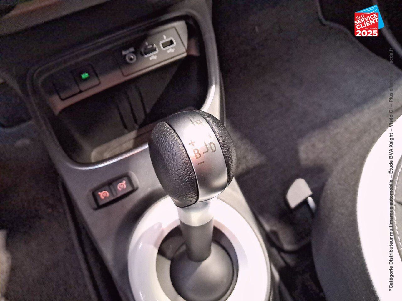 Véhicule d'occasion RENAULT TWINGO E-TECH ELECTRIC TECHNO R80 ACHAT INTEGRAL chez Hyundai Epernay