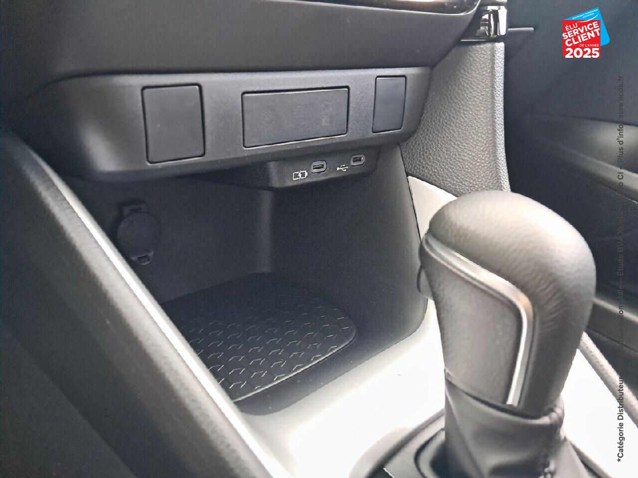 Véhicule d'occasion TOYOTA YARIS 116H DYNAMIC 5P MY25 chez Toyota Saint Dizier