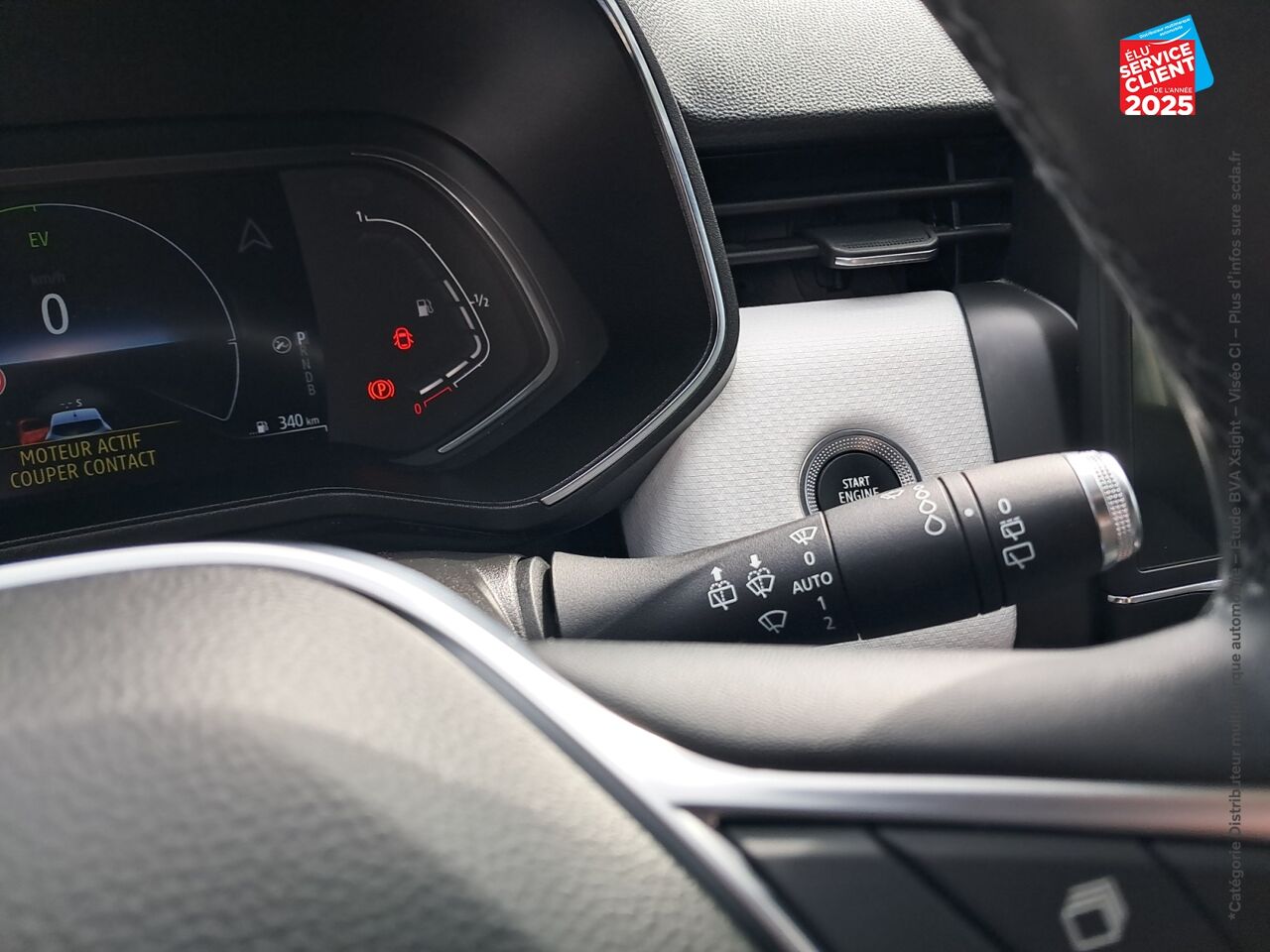 Véhicule d'occasion RENAULT CLIO 1.6 E-TECH 140CH INTENS chez Toyota Thionville