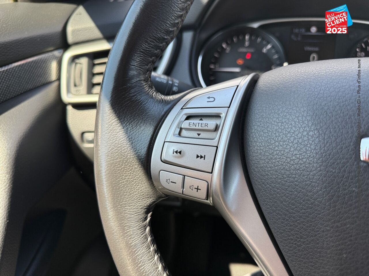 Véhicule d'occasion NISSAN X-TRAIL 1.6 DCI 130CH TEKNA XTRONIC EURO6 7 PLACES TOUVRANT SIEGES CHAUF/CUIR GPS CAMERA ATTELAGE chez Hyundai Chalons