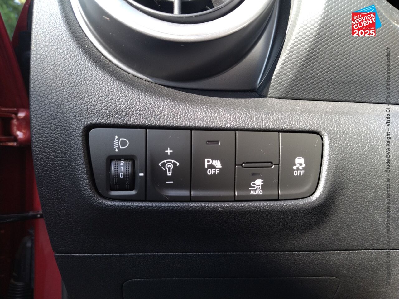 Véhicule d'occasion HYUNDAI KONA ELECTRIC 64KWH - 204CH INTUITIVE CAMERA chez Hyundai Epernay