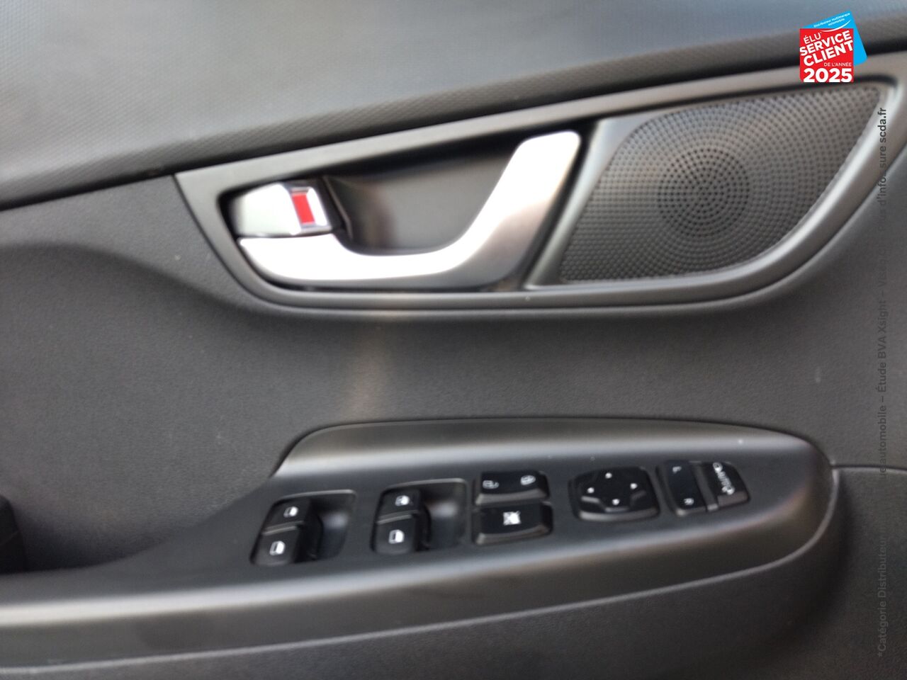 Véhicule d'occasion HYUNDAI KONA ELECTRIC 64KWH - 204CH INTUITIVE CAMERA chez Hyundai Epernay