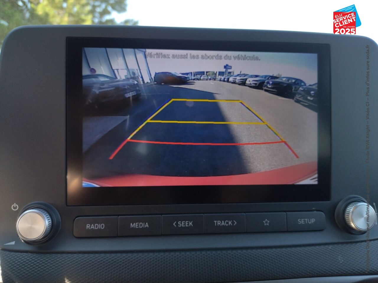 Véhicule d'occasion HYUNDAI KONA ELECTRIC 64KWH - 204CH INTUITIVE CAMERA chez Hyundai Epernay