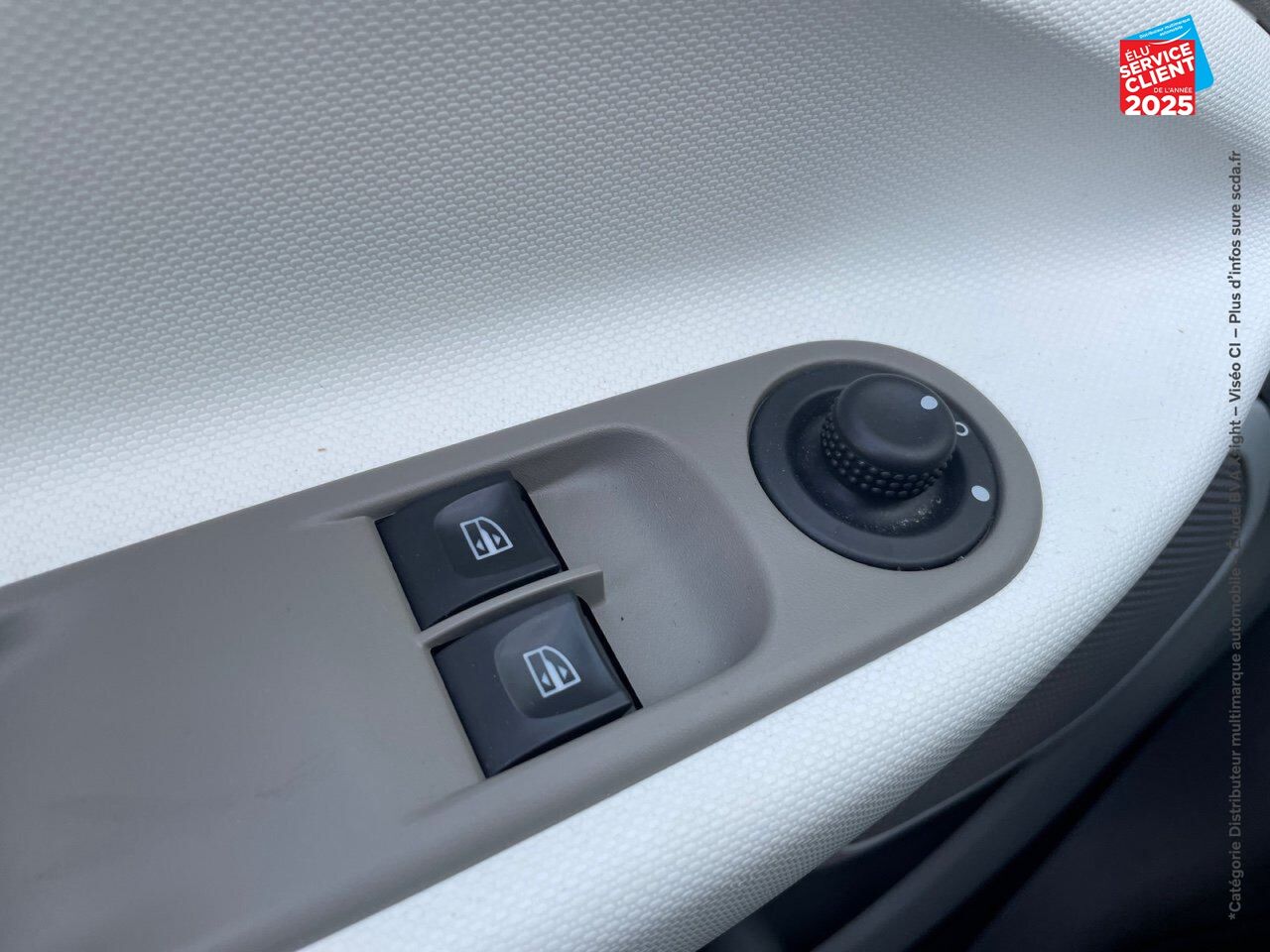 Véhicule d'occasion RENAULT ZOE CITY CHARGE NORMALE R90 chez Renault Colmar