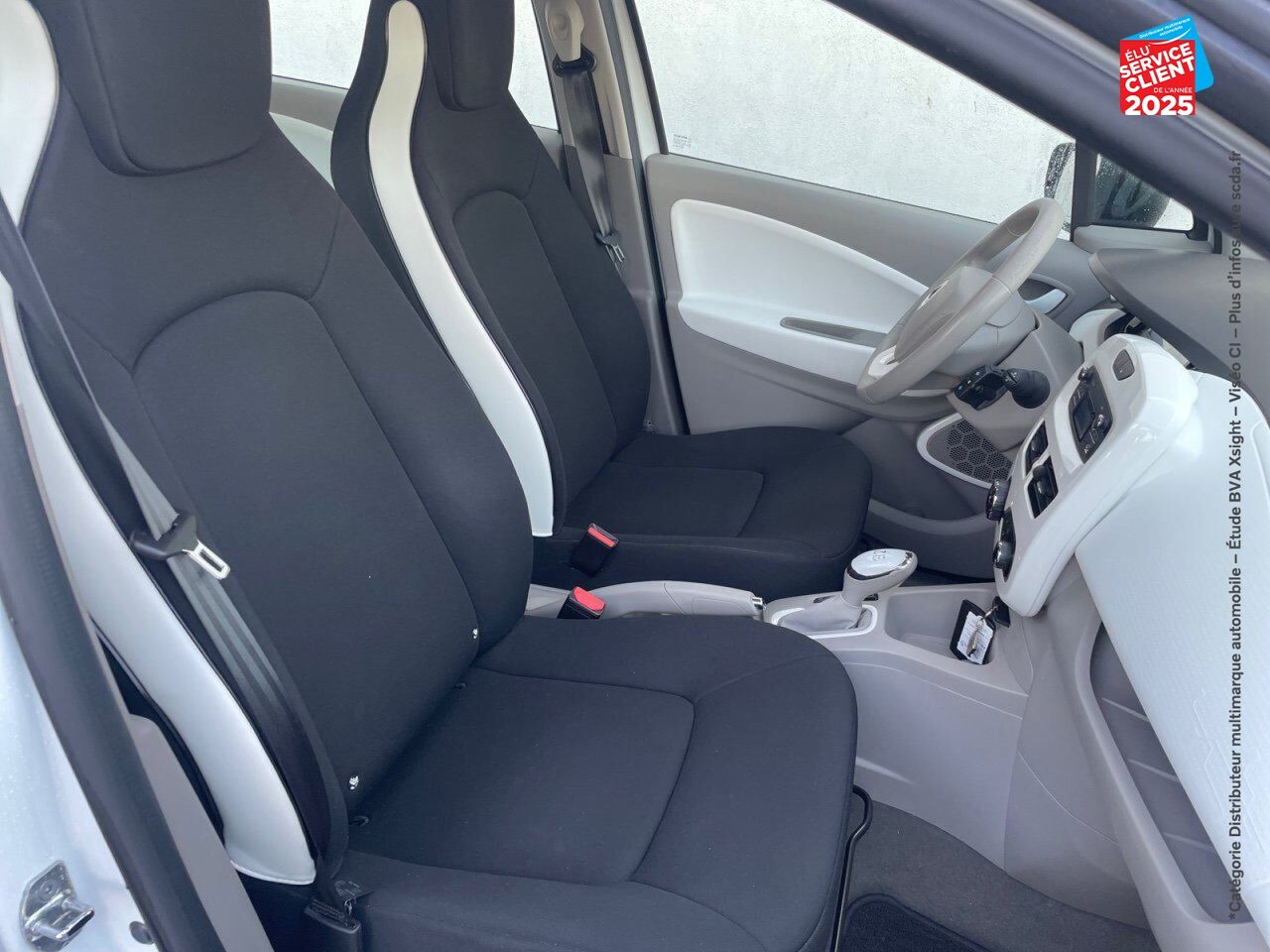 Véhicule d'occasion RENAULT ZOE CITY CHARGE NORMALE R90 chez Renault Colmar