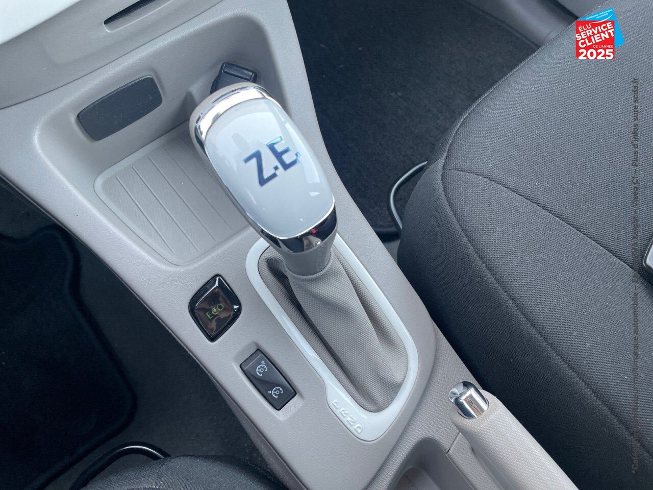 Véhicule d'occasion RENAULT ZOE CITY CHARGE NORMALE R90 chez Renault Colmar