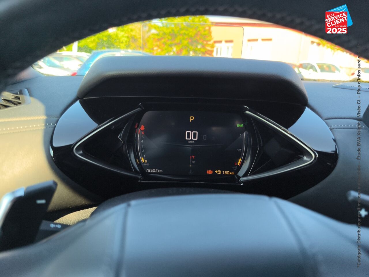 Véhicule d'occasion DS DS 3 CROSSBACK PURETECH 155CH GRAND CHIC AUTOMATIQUE SIEGES CHAUF/CUIR GPS CAMERA CARPLAY chez Renault Saint-Louis
