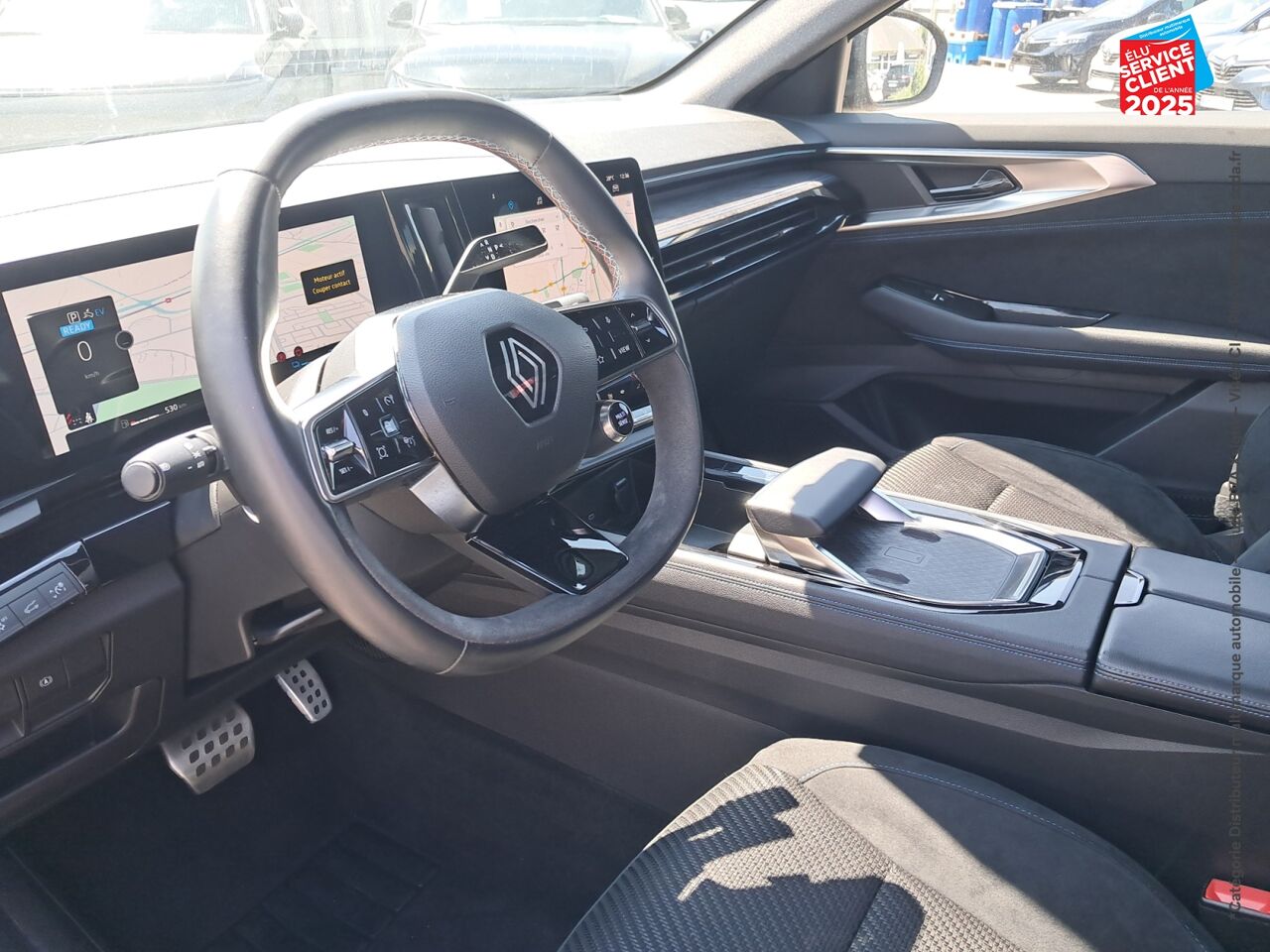 Véhicule d'occasion RENAULT ESPACE 1.2 E-TECH FULL HYBRID 200CH ESPRIT ALPINE TPANO SIEGE CHAUF VOLANT CHAUF GPS chez Renault Saint-Louis