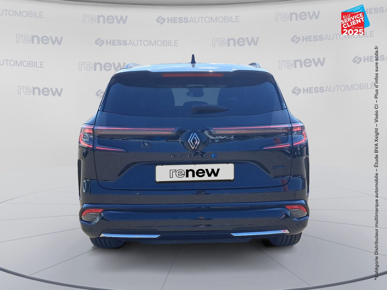 Véhicule d'occasion RENAULT ESPACE 1.2 E-TECH FULL HYBRID 200CH ESPRIT ALPINE TPANO SIEGE CHAUF VOLANT CHAUF GPS chez Renault Saint-Louis