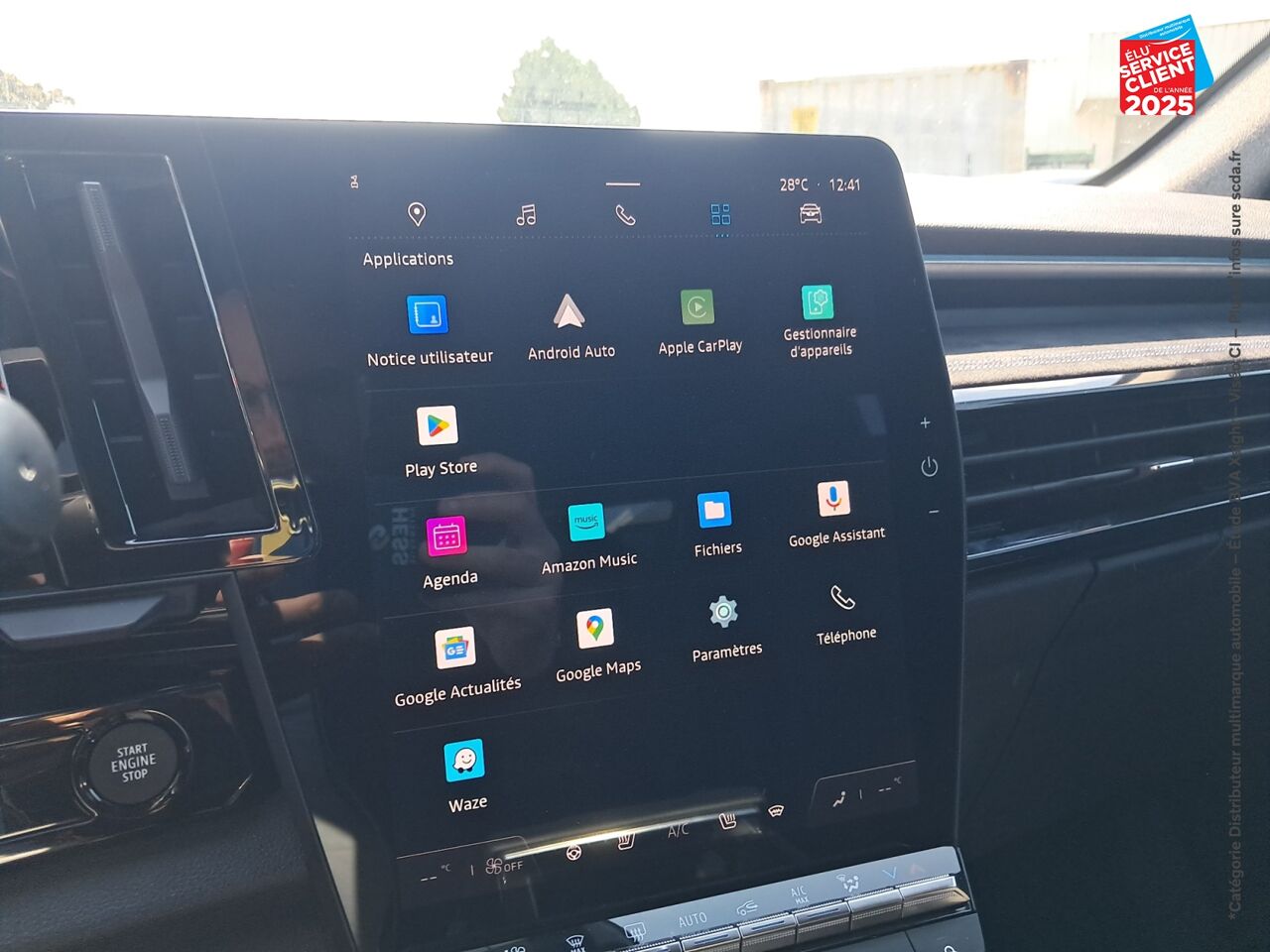 Véhicule d'occasion RENAULT ESPACE 1.2 E-TECH FULL HYBRID 200CH ESPRIT ALPINE TPANO SIEGE CHAUF VOLANT CHAUF GPS chez Renault Saint-Louis