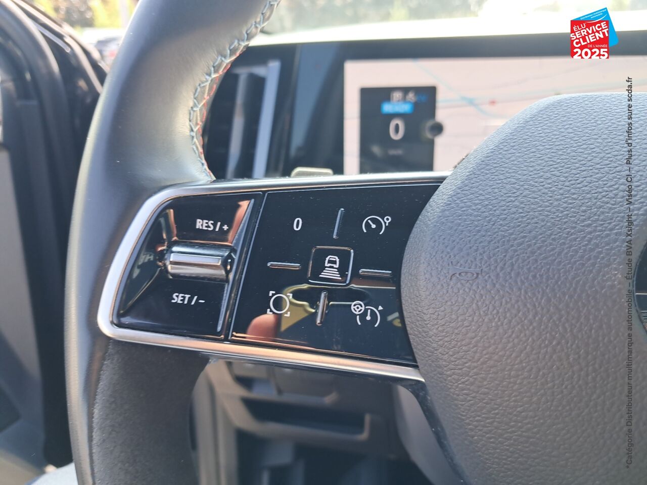 Véhicule d'occasion RENAULT ESPACE 1.2 E-TECH FULL HYBRID 200CH ESPRIT ALPINE TPANO SIEGE CHAUF VOLANT CHAUF GPS chez Renault Saint-Louis