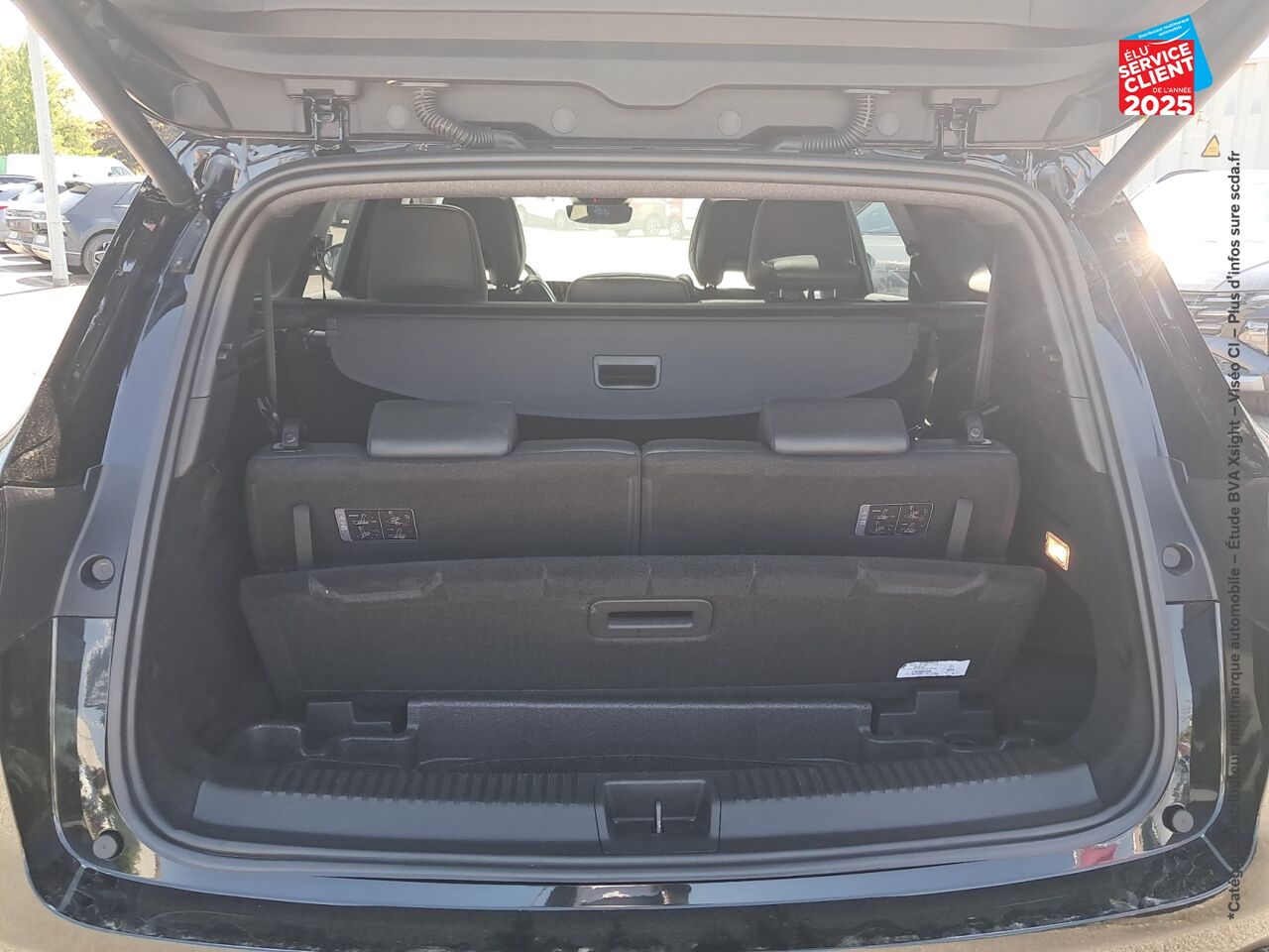 Véhicule d'occasion RENAULT ESPACE 1.2 E-TECH FULL HYBRID 200CH ESPRIT ALPINE TPANO SIEGE CHAUF VOLANT CHAUF GPS chez Renault Saint-Louis