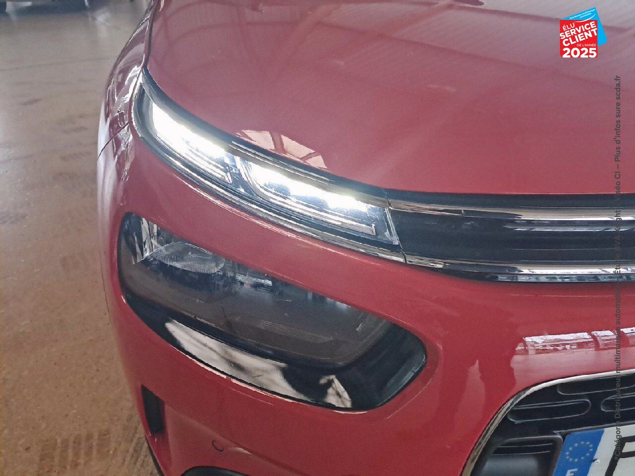 Véhicule d'occasion CITROEN C4 CACTUS PURETECH 110CH SS SHINE E6.D chez Renault Saint-Louis