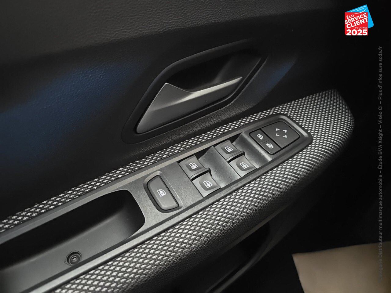 Véhicule d'occasion DACIA SANDERO 1.0 ECO-G 100CH STEPWAY EXPRESSION GPS CAMERA chez Peugeot Hirson