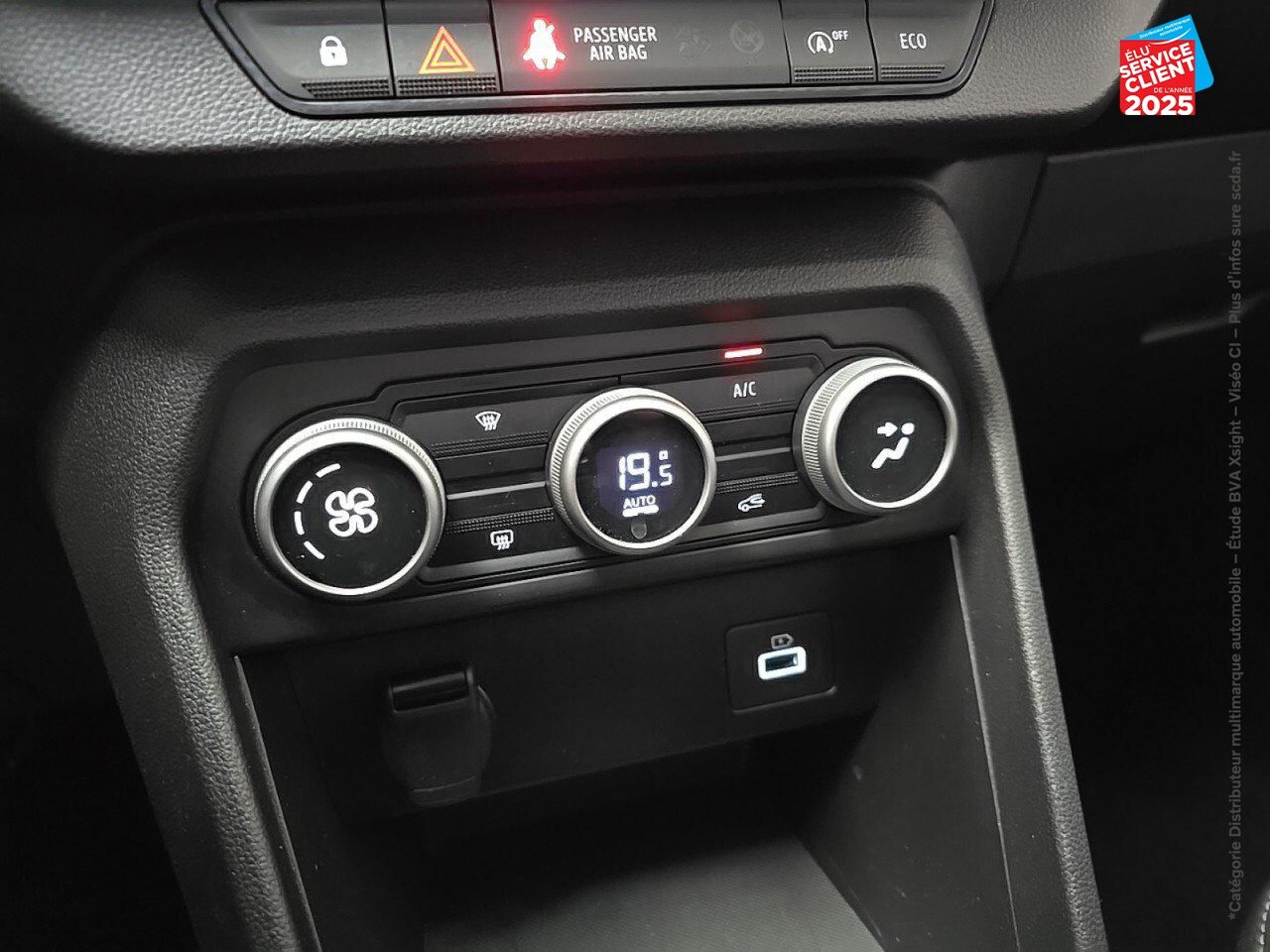 Véhicule d'occasion DACIA SANDERO 1.0 ECO-G 100CH STEPWAY EXPRESSION GPS CAMERA chez Peugeot Hirson