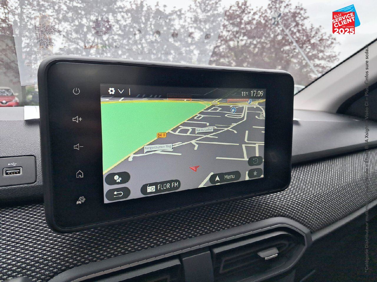 Véhicule d'occasion DACIA SANDERO 1.0 ECO-G 100CH STEPWAY EXPRESSION GPS CAMERA chez Renault Colmar