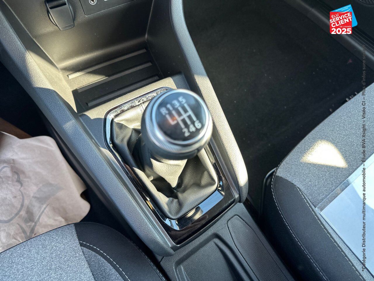 Véhicule d'occasion RENAULT CLIO 1.0 TCE 100CH EVOLUTION GPL GPS RADAR AR chez Hyundai Reims