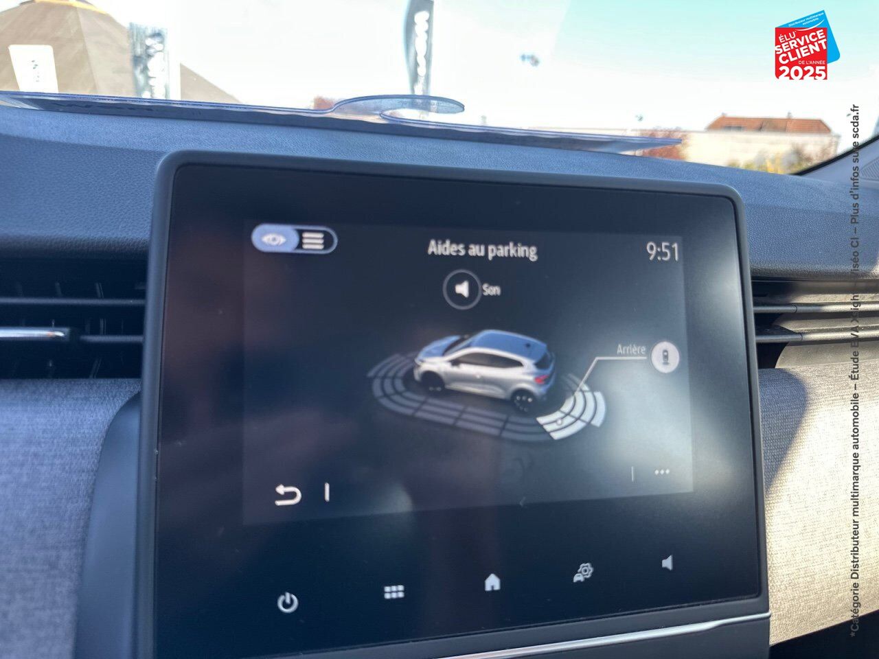 Véhicule d'occasion RENAULT CLIO 1.0 TCE 100CH EVOLUTION GPL GPS RADAR AR chez Hyundai Reims