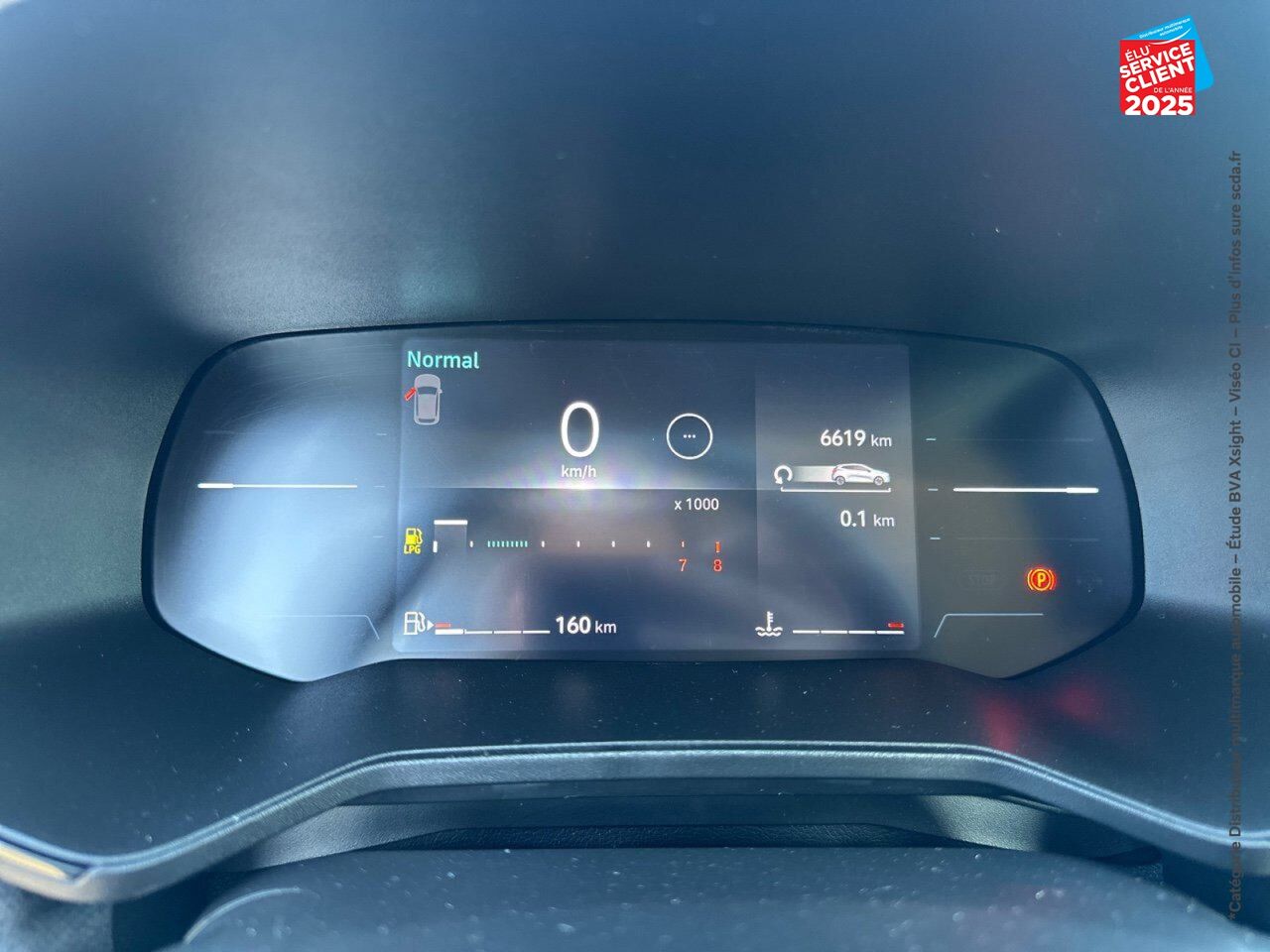 Véhicule d'occasion RENAULT CLIO 1.0 TCE 100CH EVOLUTION GPL GPS RADAR AR chez Hyundai Reims