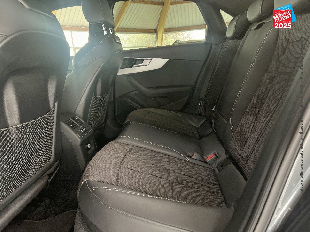 Véhicule d'occasion AUDI A4 35 TFSI 150CH S LINE S TRONIC 7 GPS CAMERA RADAR AR AV chez BMW Dole