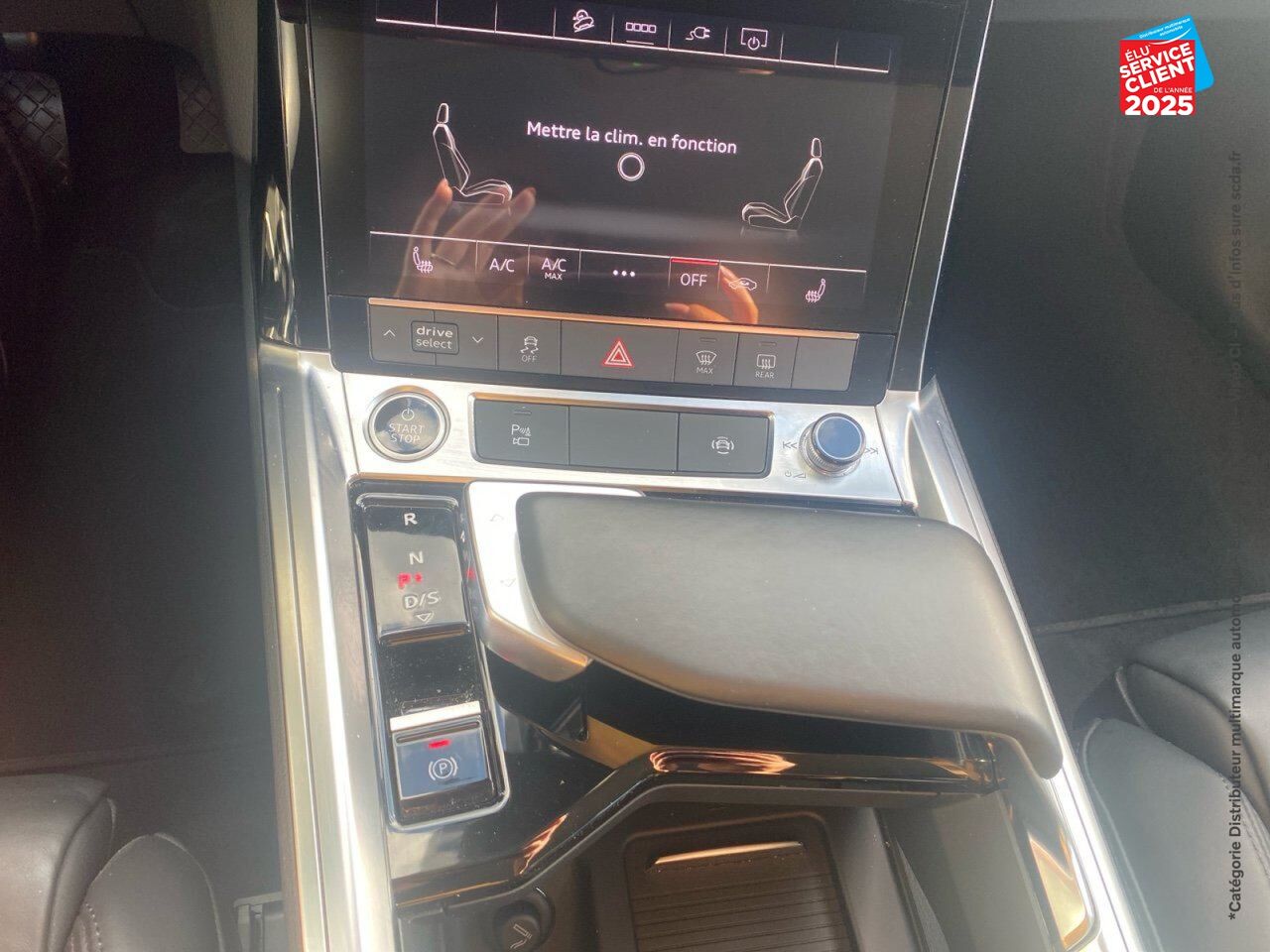 Véhicule d'occasion AUDI E-TRON 50 313CH AVUS E-QUATTRO 9CV CUIR GPS CAMERA chez MINI Besançon
