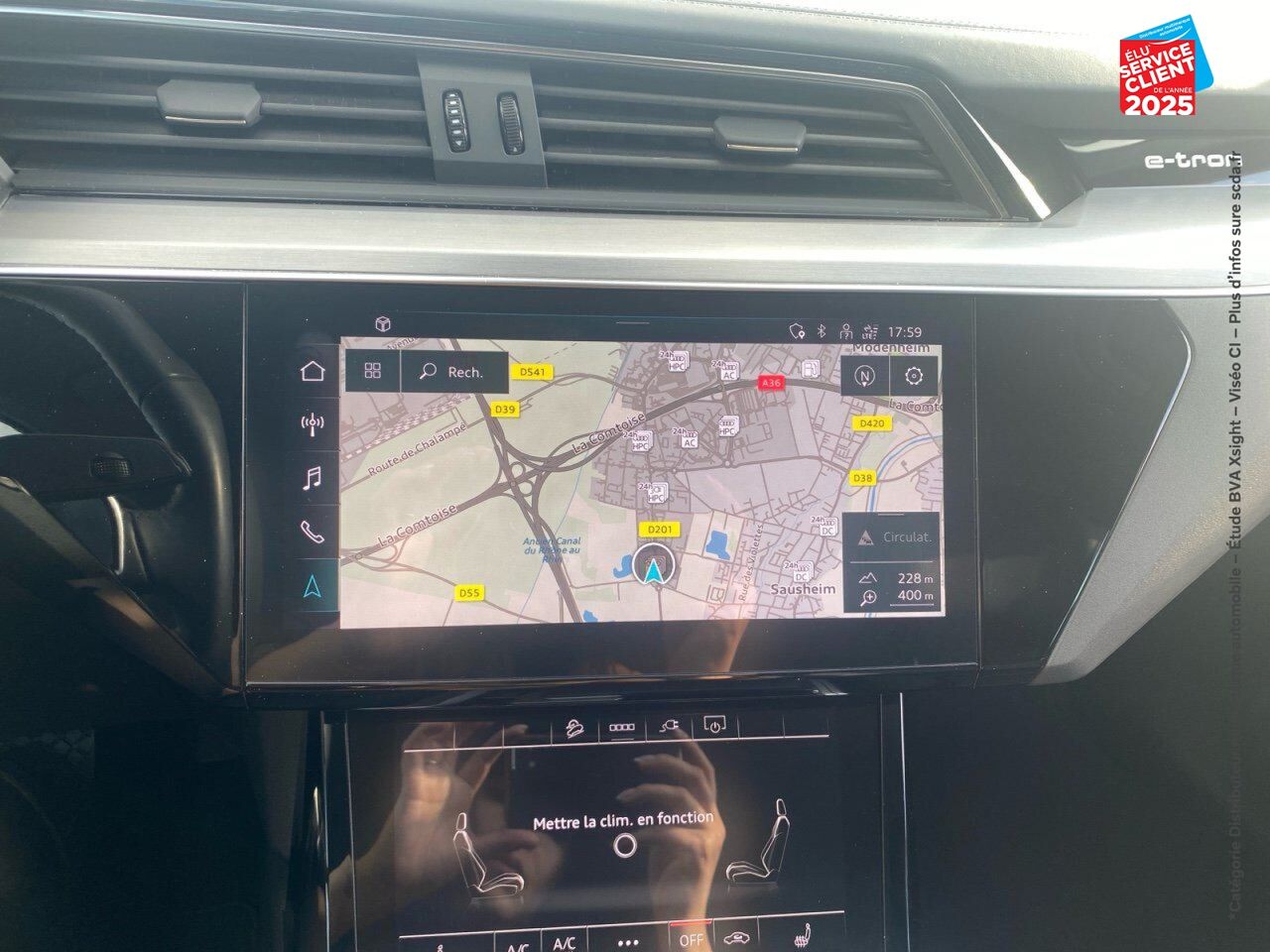 Véhicule d'occasion AUDI E-TRON 50 313CH AVUS E-QUATTRO 9CV CUIR GPS CAMERA chez MINI Besançon