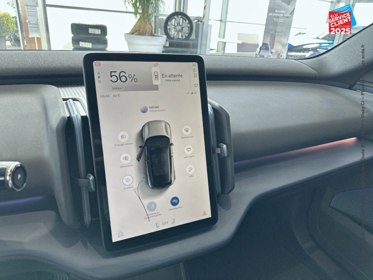 Véhicule d'occasion VOLVO EX30 SINGLE EXTENDED RANGE 272CH PLUS chez Opel Besançon