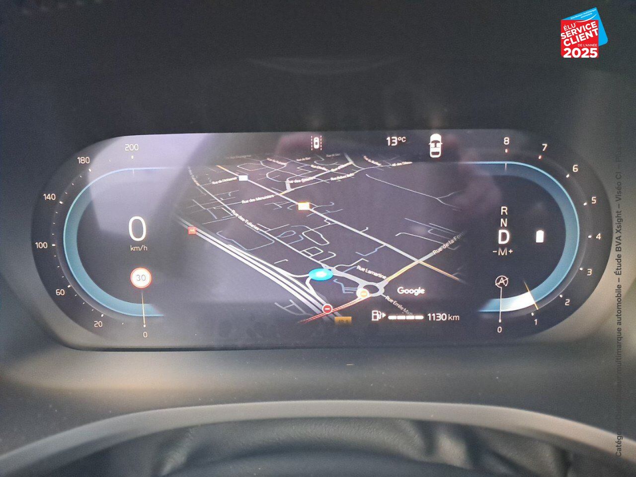 Véhicule d'occasion VOLVO V60 B4 197CH PLUS STYLE DARK DCT 7 chez Volvo Strasbourg