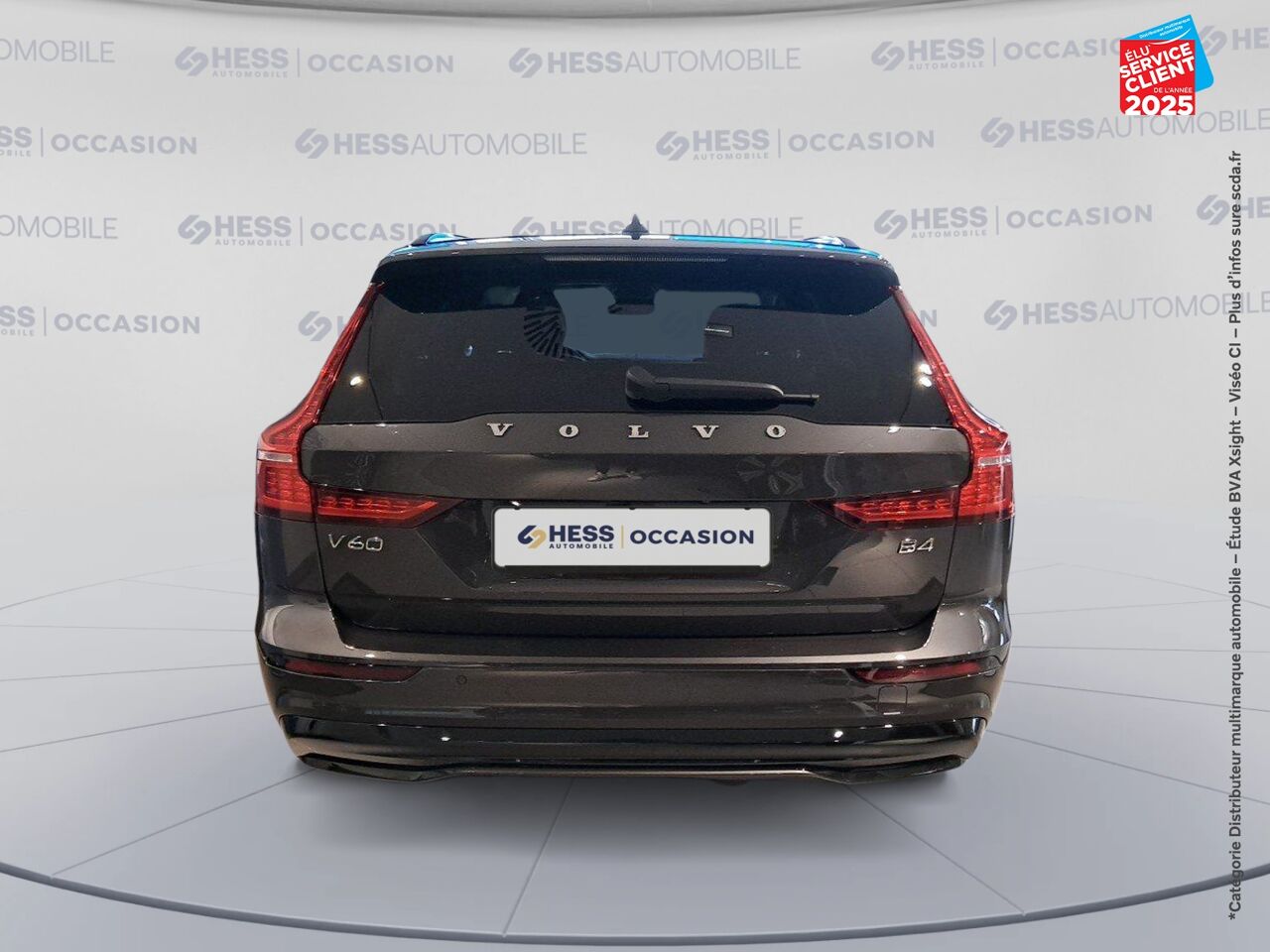 Véhicule d'occasion VOLVO V60 B4 197CH PLUS STYLE DARK DCT 7 chez Volvo Strasbourg